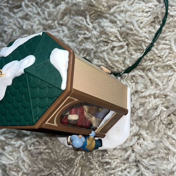 Vintage Hallmark Keepsake Ornament 1995 Coming to See Santa Magic Light Motion V - Picture 13 of 14